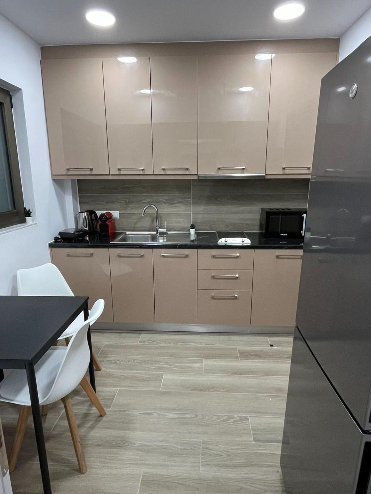 Academys Modern By Urban Retreat Athen