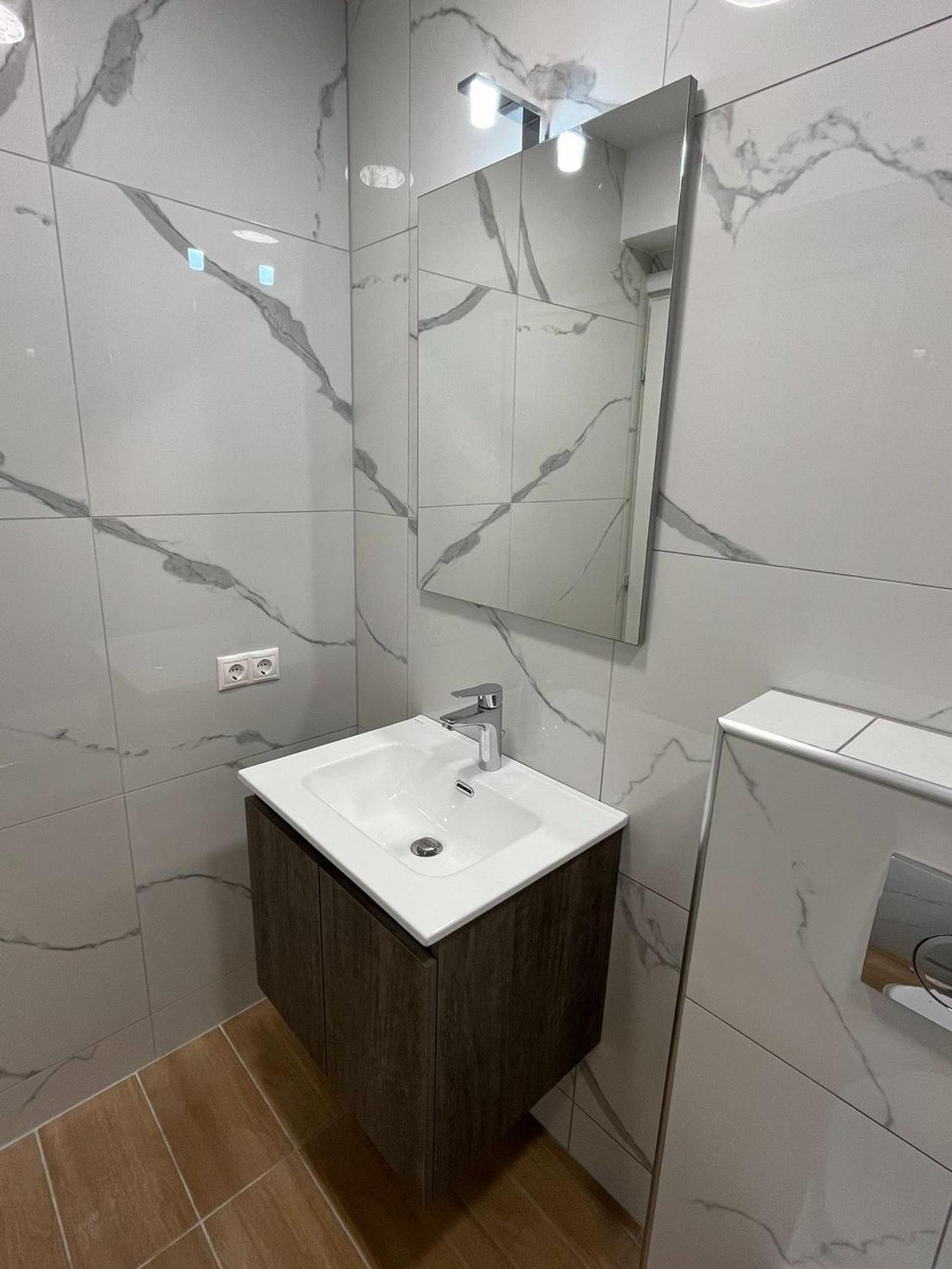 Academys Modern By Urban Retreat * Athen