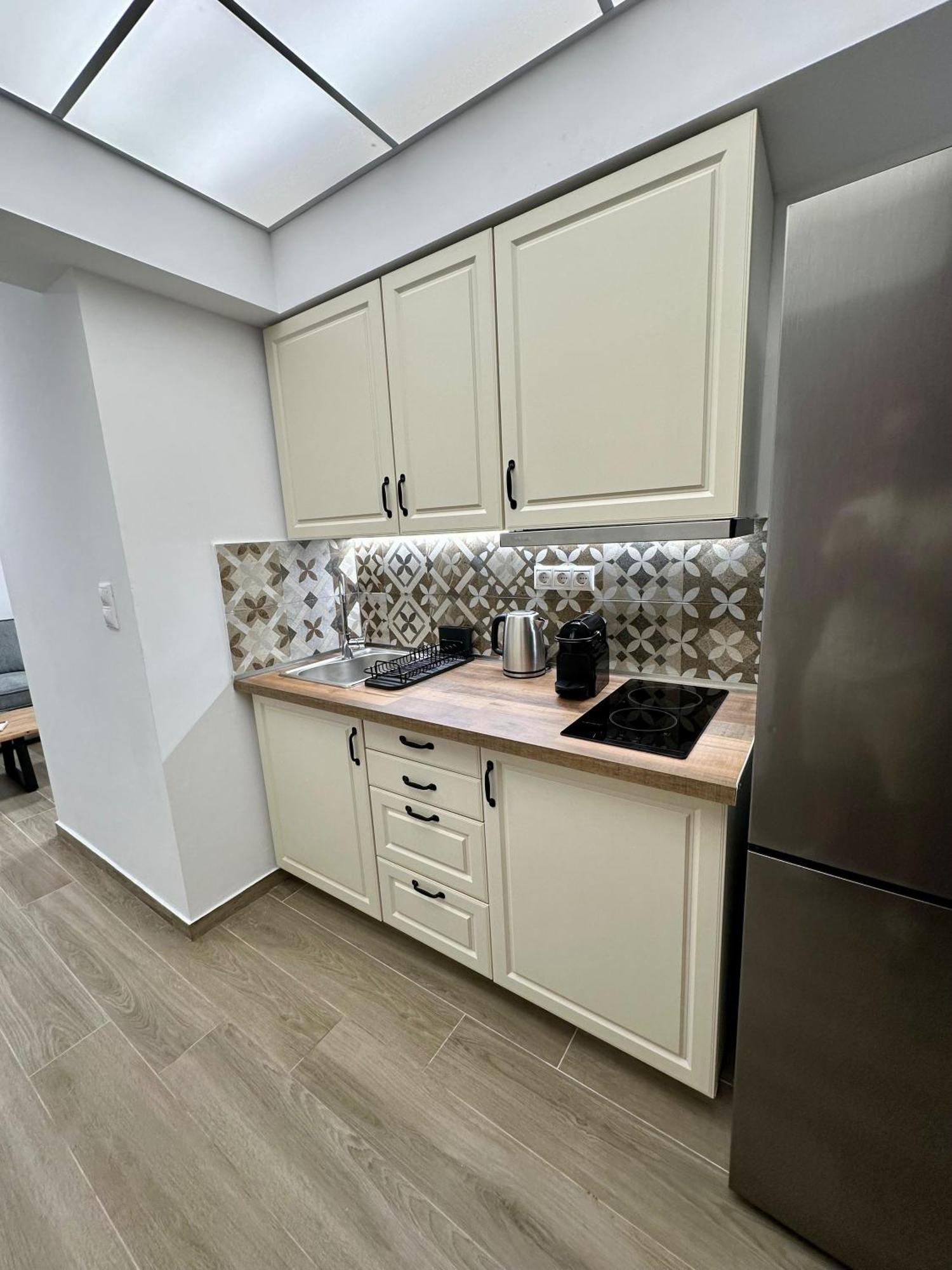 Διαμέρισμα Academys Modern By Urban Retreat Αθήνα